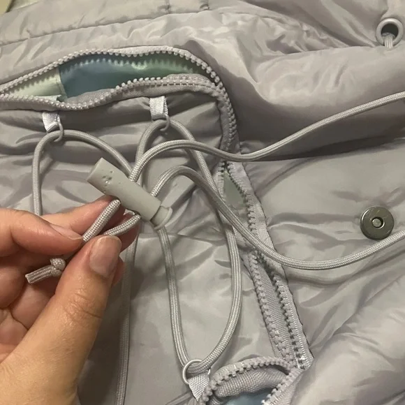 Blogilates Ultimate Athletic Trainer Backpack - PURPLE - Picture 4 of 5